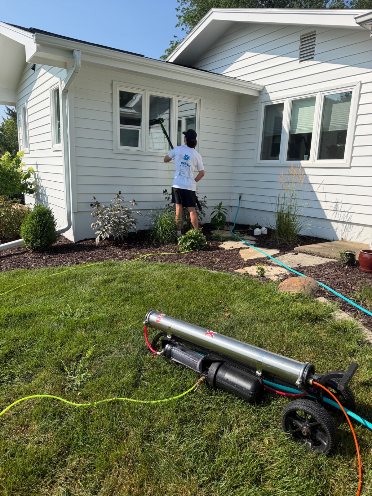 Spotless Wash exterior window cleaning with professional water filtration equipment