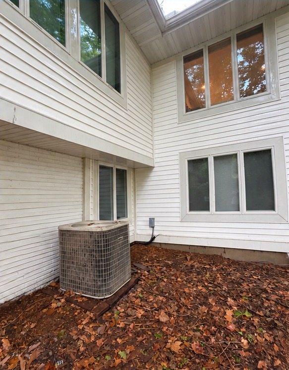 Siding & exterior cleaning — after Spotless Wash restoration